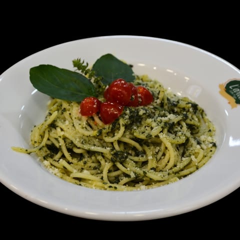 Spaghetti al Pesto